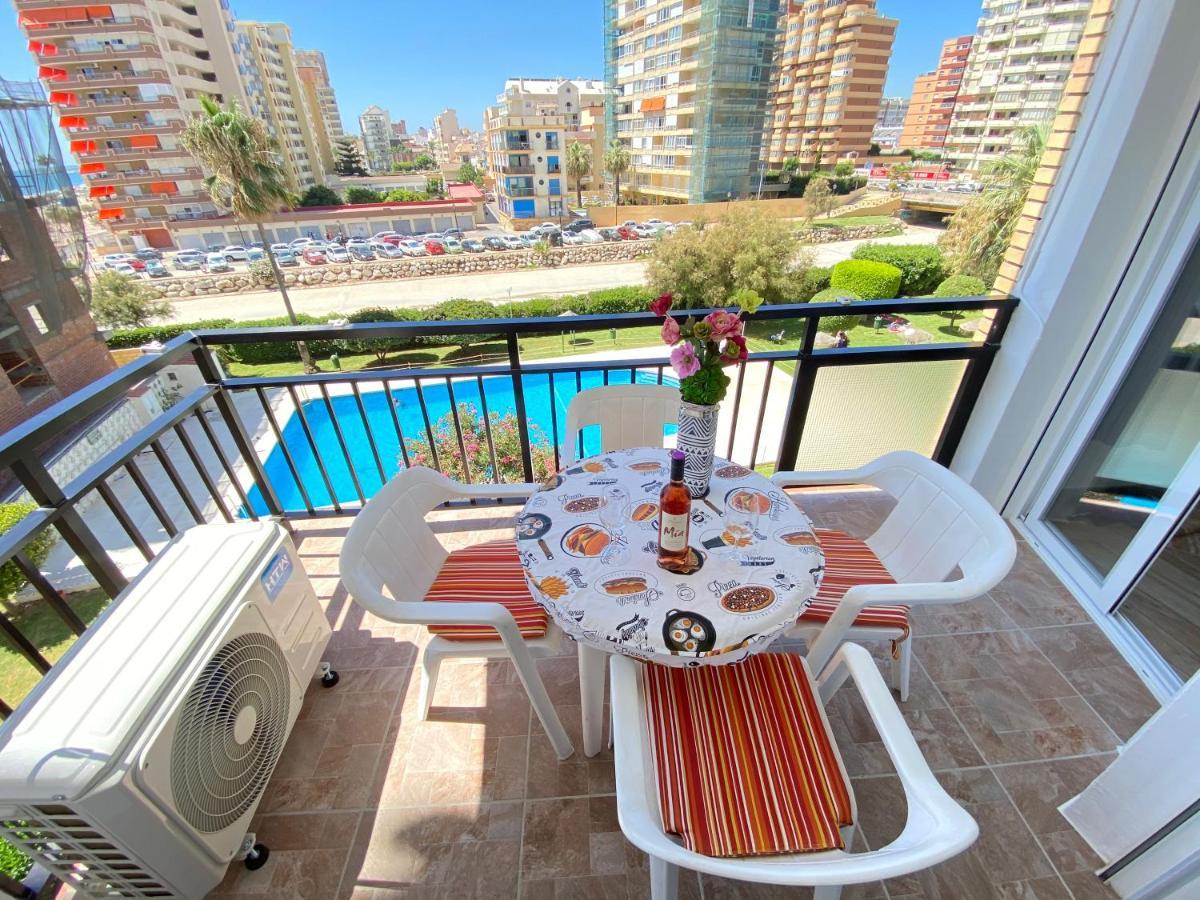 Modern 1 Bedroom Seaside Apartment With Pool Fuengirola Exterior foto